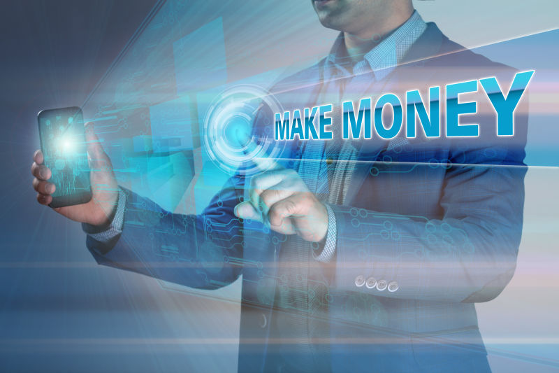 商业理念商人手里拿着斯马特丰点击