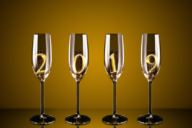 2019年数字香槟四杯-美丽的新年庆祝概念图