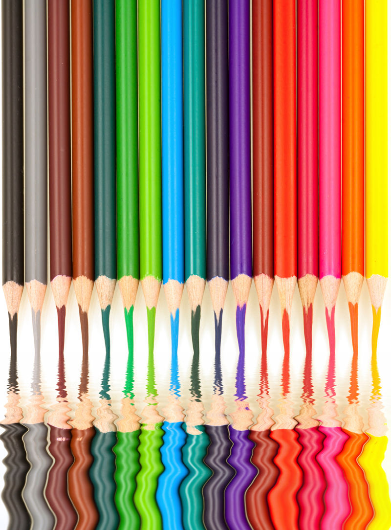 彩色蜡笔
