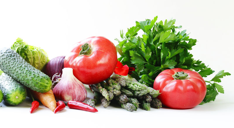 各种春季蔬菜（芦笋胡萝卜大蒜西红柿黄瓜）