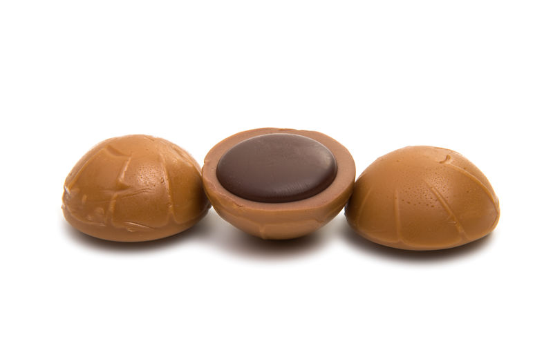 松露巧克力与坚果