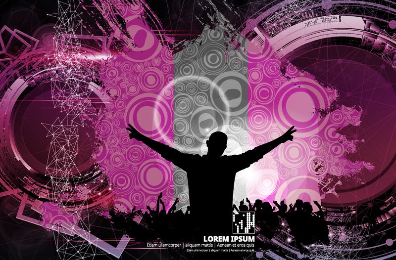 音乐会上欢呼的人群