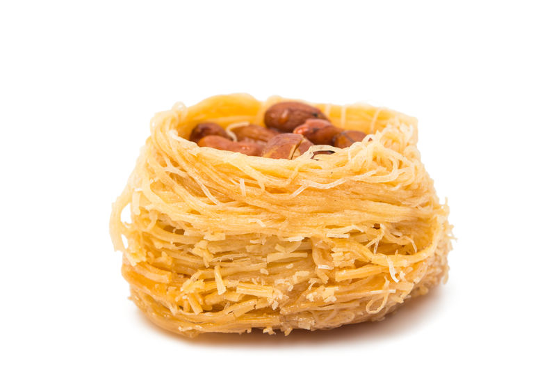 分离核桃的巴克拉发