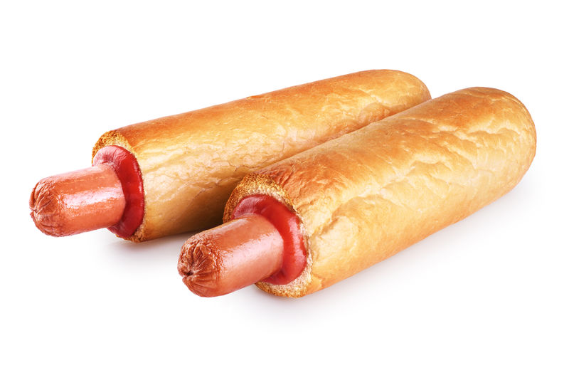 白色背景的法国热狗