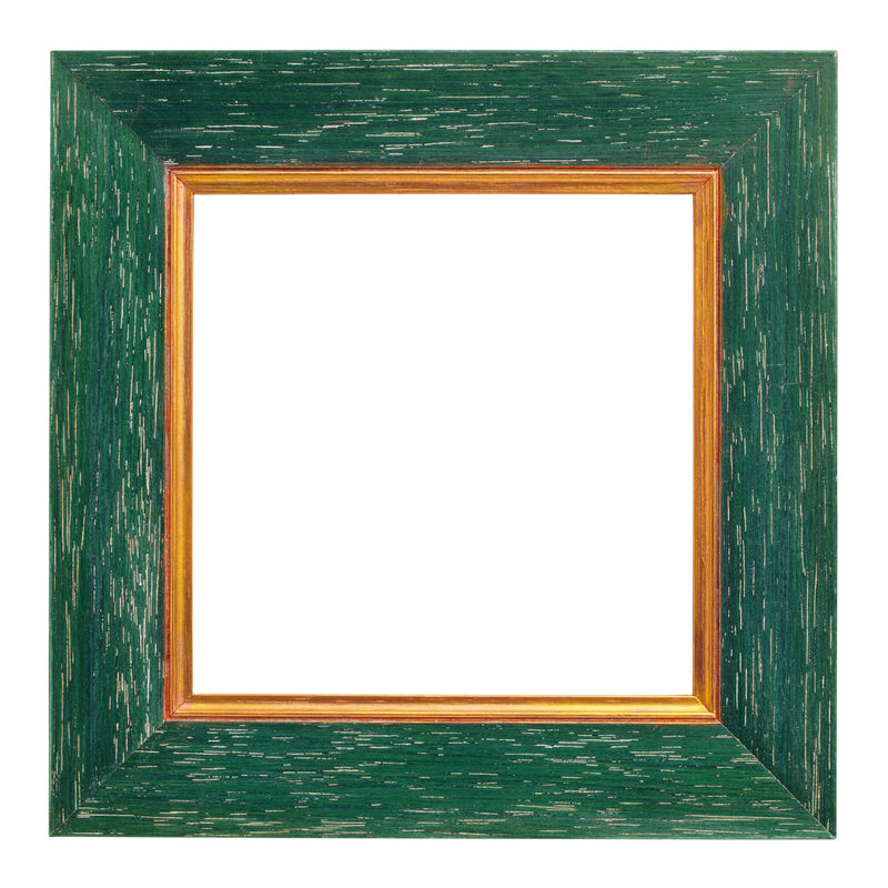 在白色背景上用剪切路径隔离的古董框架