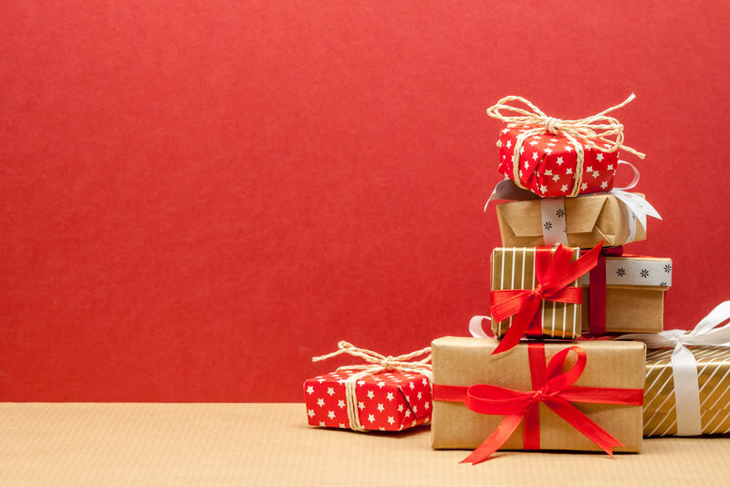 一堆圣诞礼物
