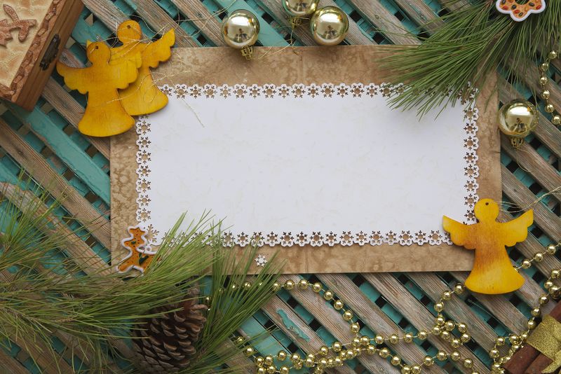 冬季假日背景在木制表面-文本的可用空间