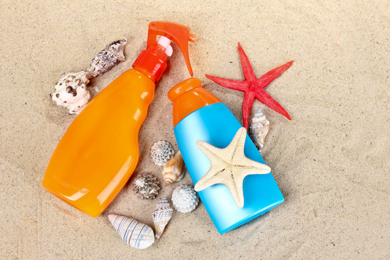 把阳光锁在瓶子里贝壳里海星在沙滩上