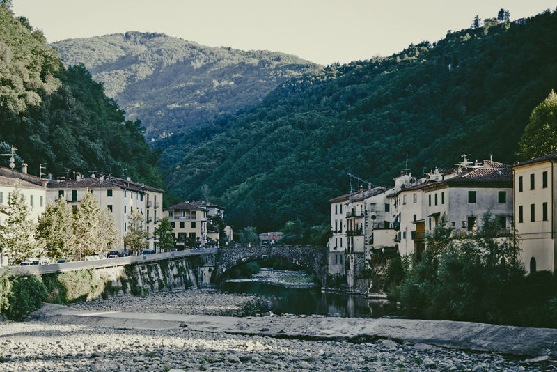 意大利-巴西利卡-马特拉-石头之城-联合国教科文组织遗产-2019年欧洲文化之都-圣玛利亚伊德里斯岩石教堂