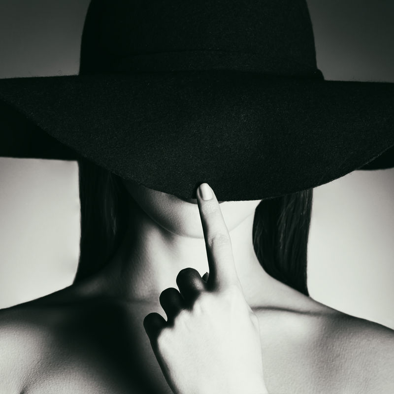 配饰中的女性气质