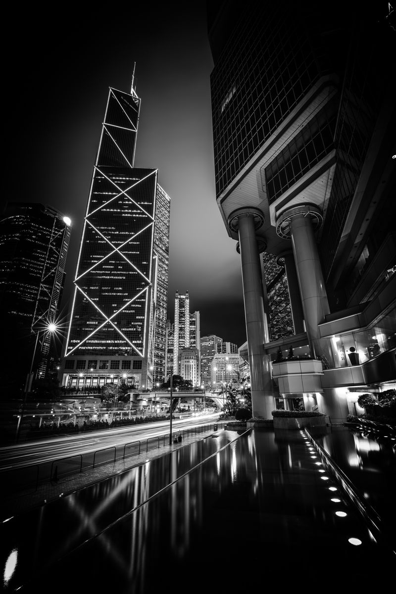 黑白现代建筑