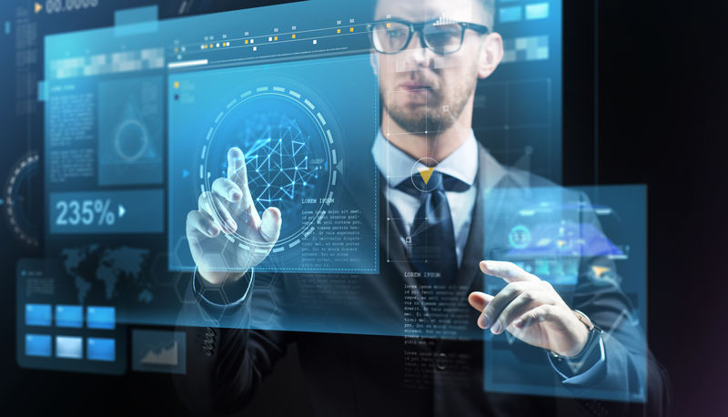 用虚拟屏幕特写商人