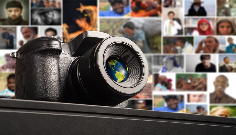 《纽约-2017年10月26日》：佳能EOS 5D Mark IV（带EF24-105 IS II USM镜头）将在佳能展台上展出