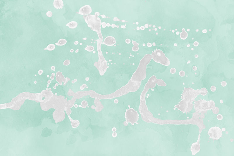 豪华的金白色金属漆飞溅在水彩纸背景上的效果-金光闪闪的飞溅纹理-美丽的女性背景