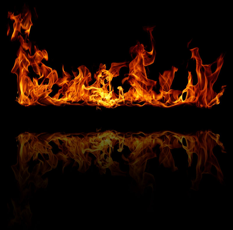 图片 背景图案 红色的火焰漫天燃烧辣椒切段图片id: 42583 黑色背景下