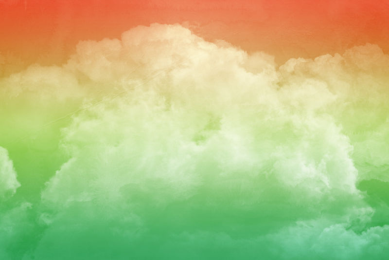 双重曝光的纸上云和天空的纹理为背景抽象-明信片自然艺术粉彩风格-柔和和模糊的焦点