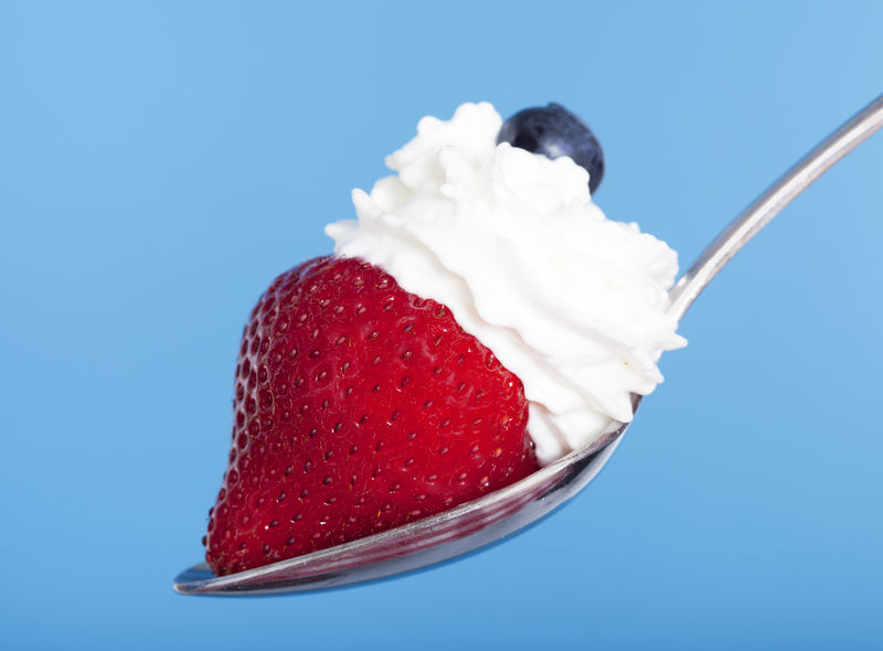 草莓和奶油。