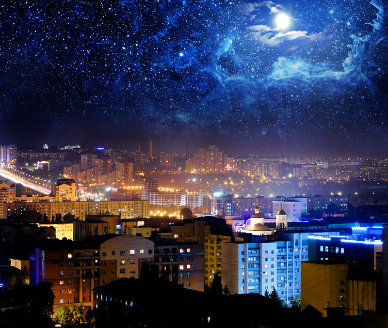 夜空下的城市图片