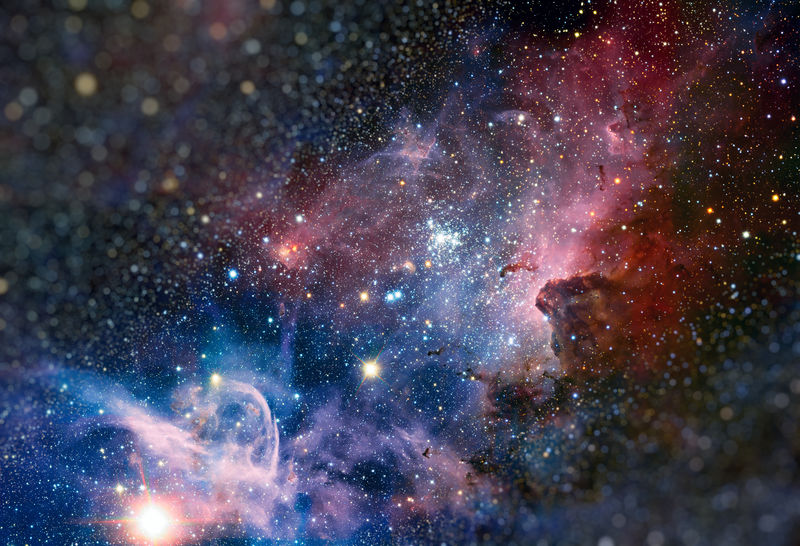 太空中的星云和星系-这幅图片由NASA提供
