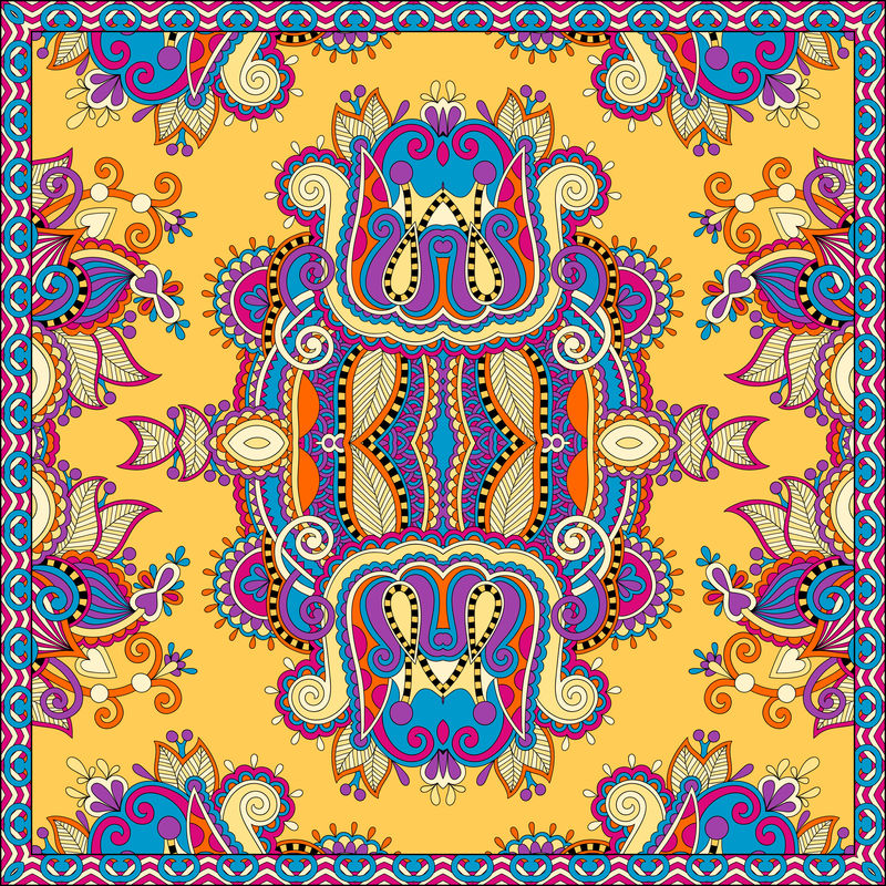 传统黄色装饰花佩斯利大手帕