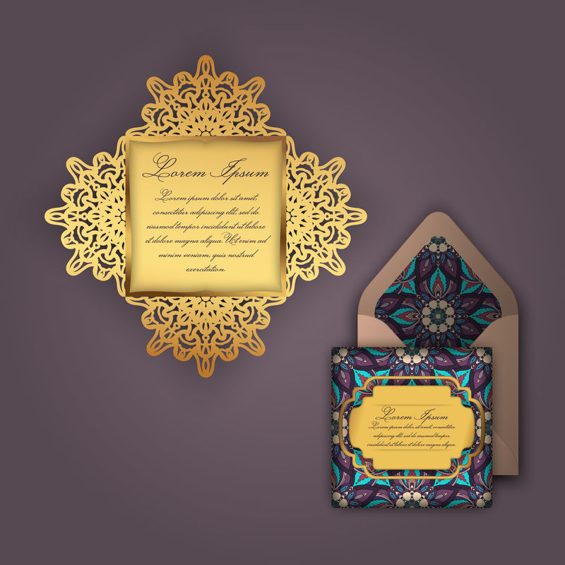 婚礼邀请或贺卡与老式花卉装饰。纸花边信封模板，激光切割模型。