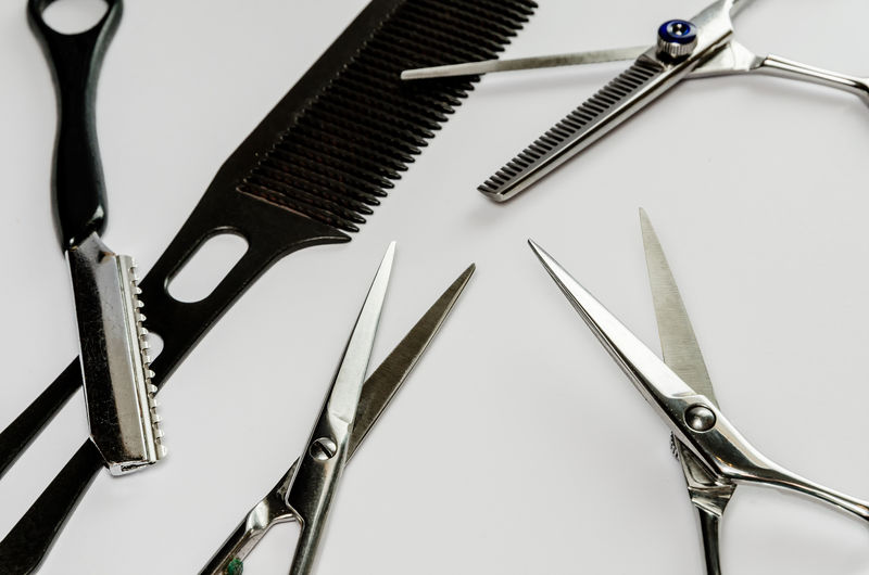 旧理发用具特写