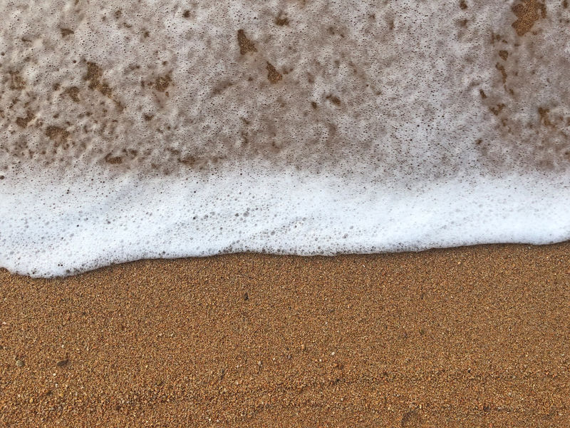 沙滩上的柔波-背景