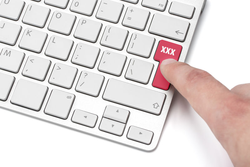 白色背景的键盘-上面写着XXX