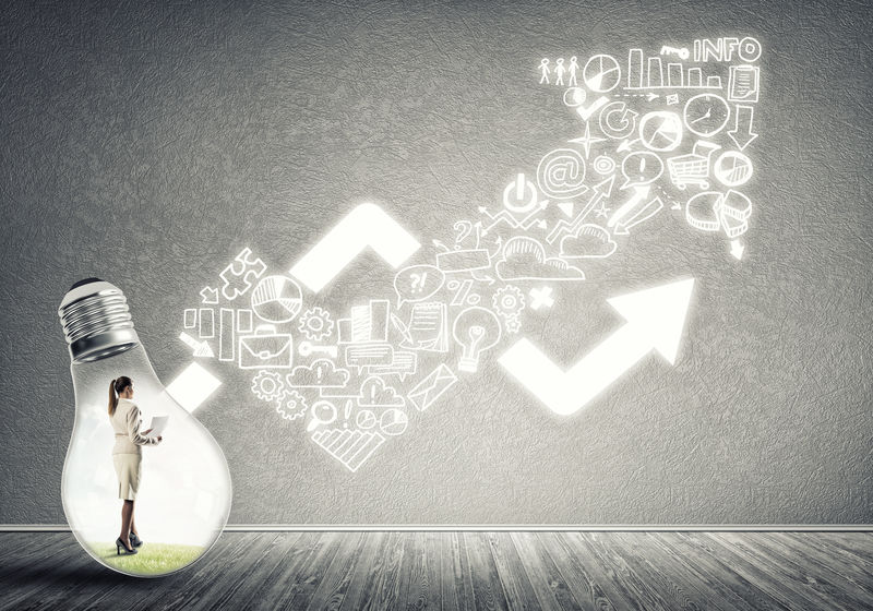 困在灯泡里的女商人