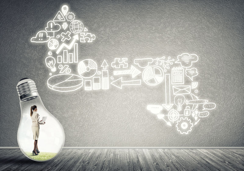 困在灯泡里的女商人