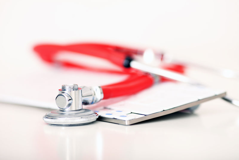 Sprague听诊器-铬合金胸片-每个耳朵单独的声道-可互换的铃铛-专注于胸部