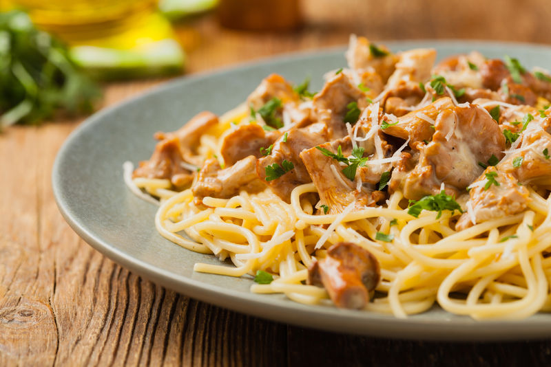 蘑菇香菇意大利面-正视图