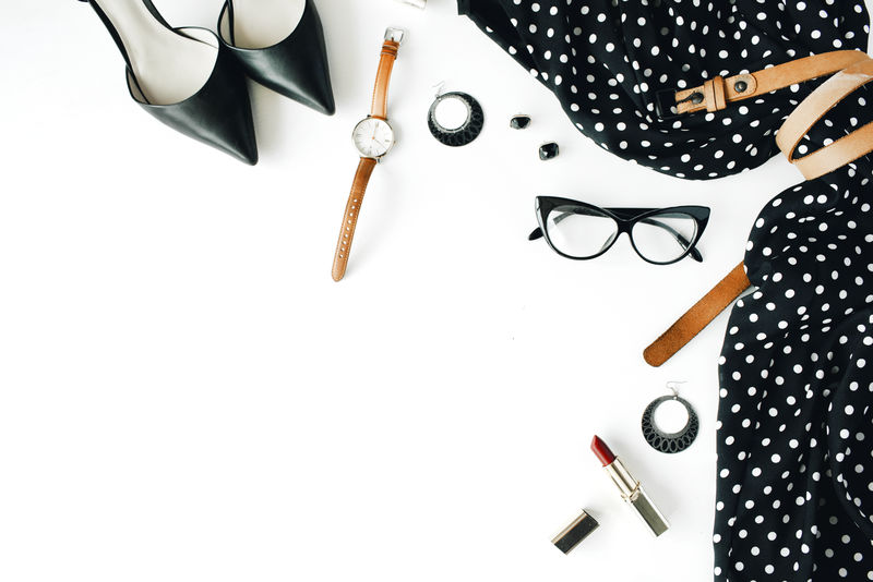 平纹女性服装及配饰