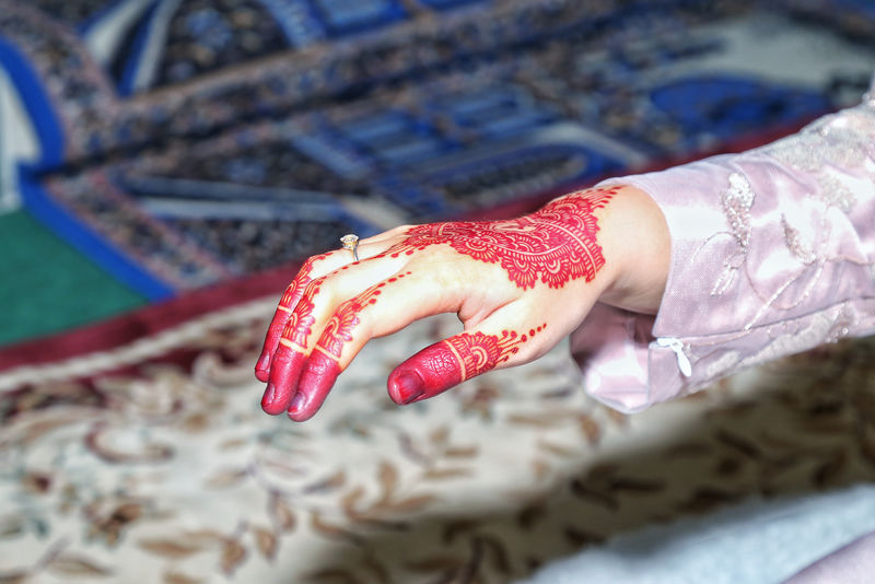 红色门迪手纹身