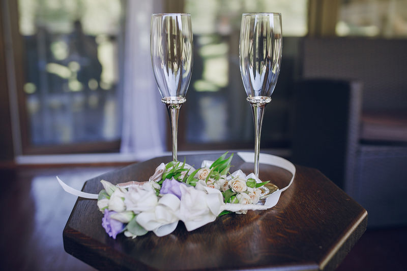 喜庆的结婚眼镜