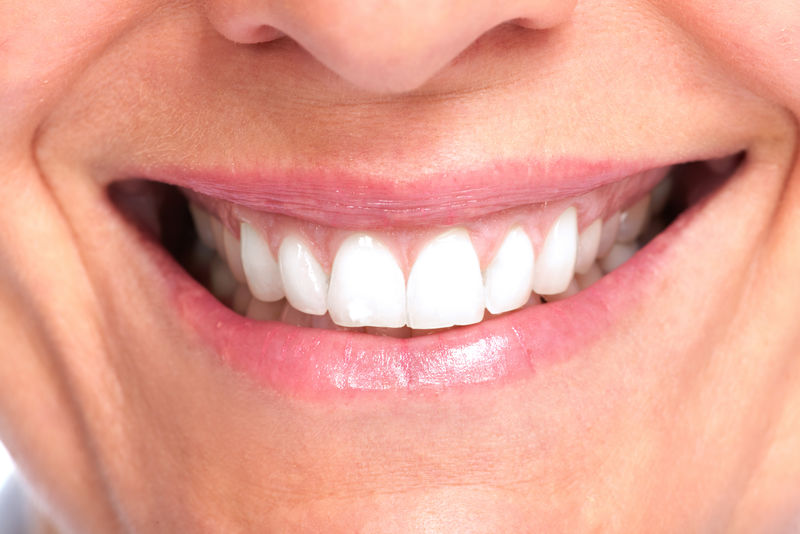 美丽健康的微笑。