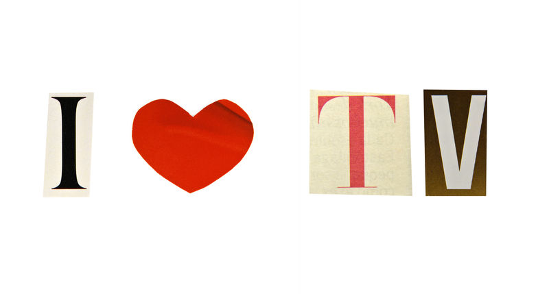 我喜欢白色背景的杂志信构成的电视