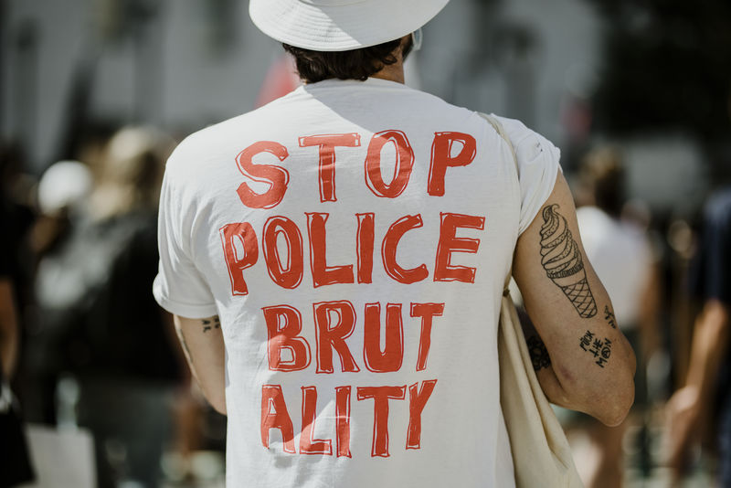 洛杉矶司法大厅外的黑人生命问题抗议活动