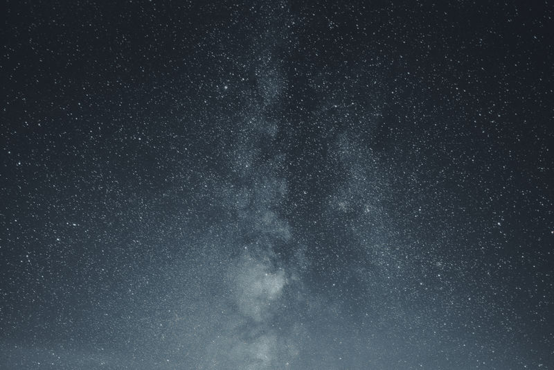夜空中美丽的银河素材 高清图片 摄影照片 寻图免费打包下载 夜空中美丽的银河素材 高清图片 摄影照片 寻图免费打包下载