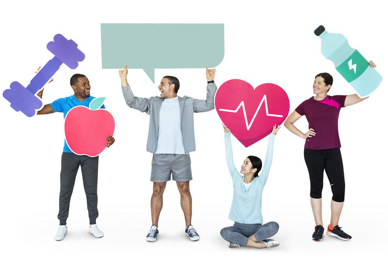 一群持有健康和健身图标的不同人群