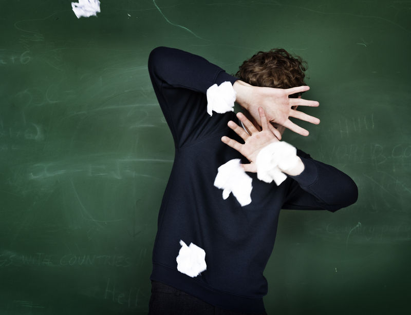 男孩在学校被欺负