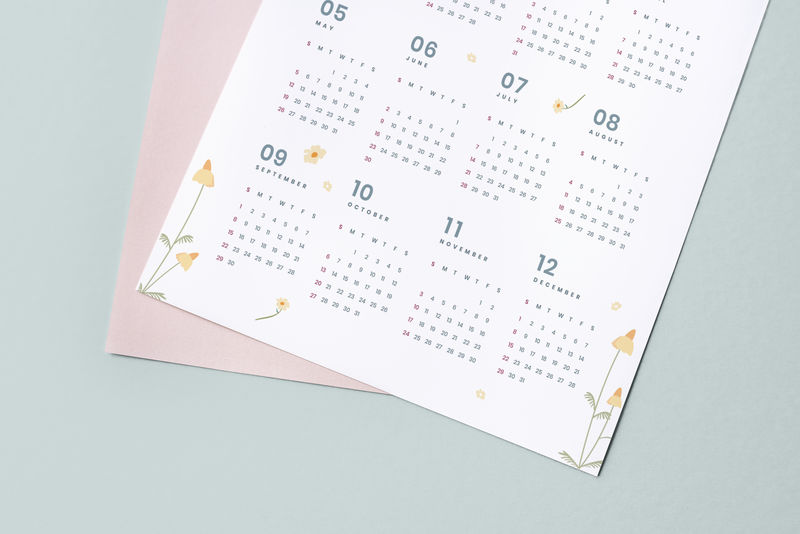 带有设计空间的花卉日历模板模型