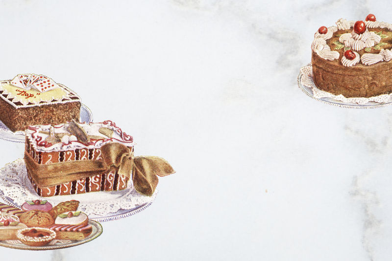 大理石纹理背景上的精美蛋糕