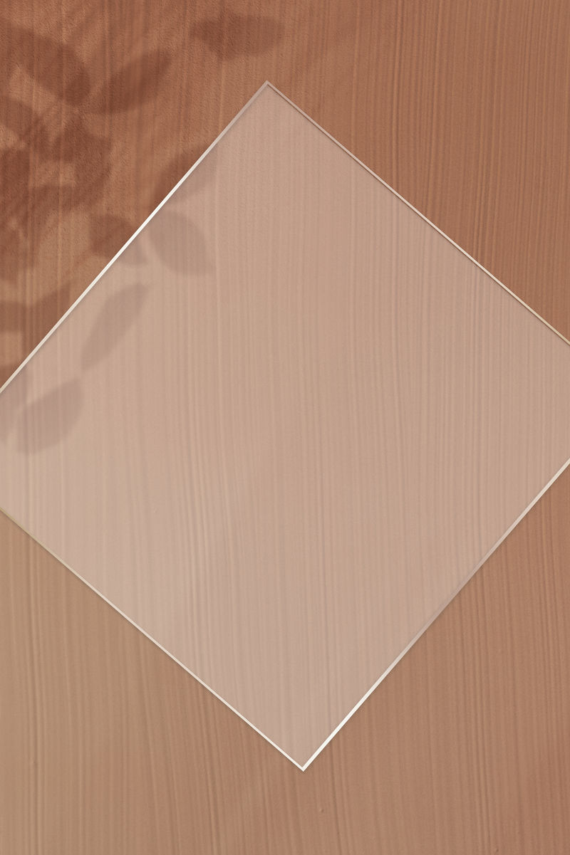 棕色背景上的金色菱形框架psd