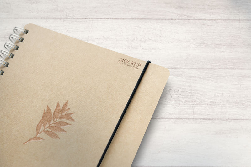 棕色笔记本封面模型插图