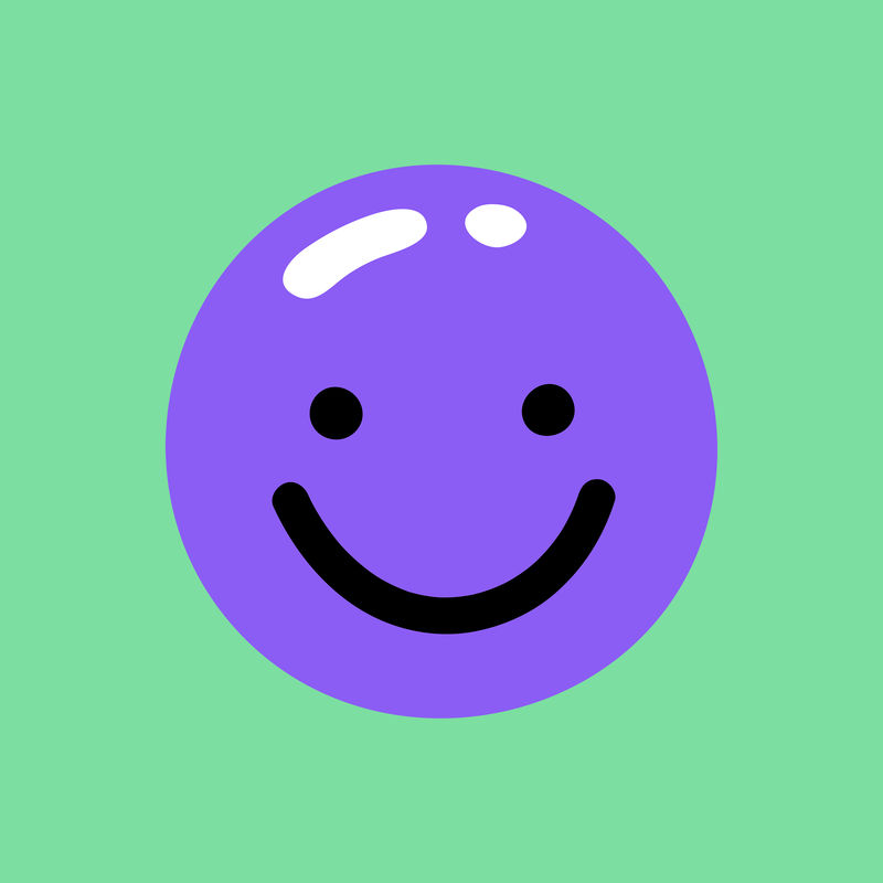 绿色背景上可爱的紫色笑脸psd
