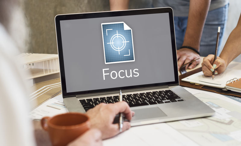 专注于目标的说明-目标-注意