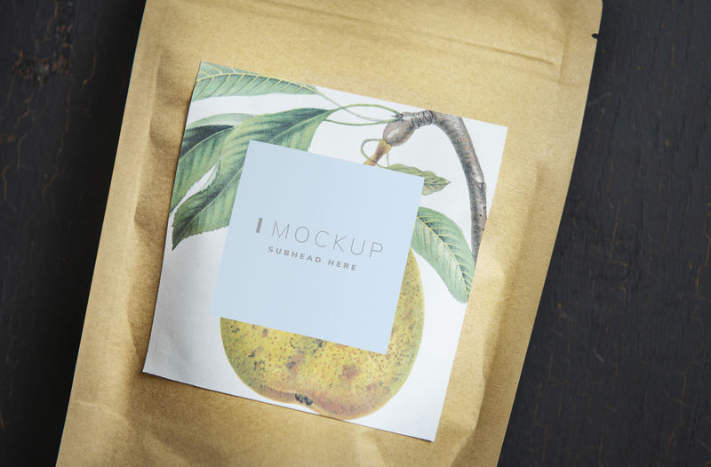 有机茶叶品牌和包装模型