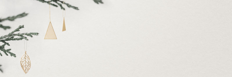 侧边psd横幅悬挂圣诞饰品电子邮件标题