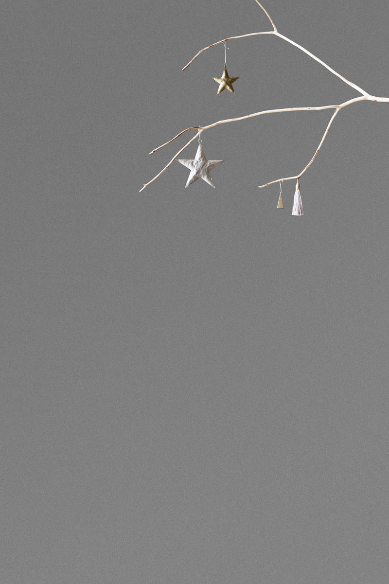 黑底圣诞星饰品